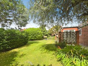 Gardens- click for photo gallery